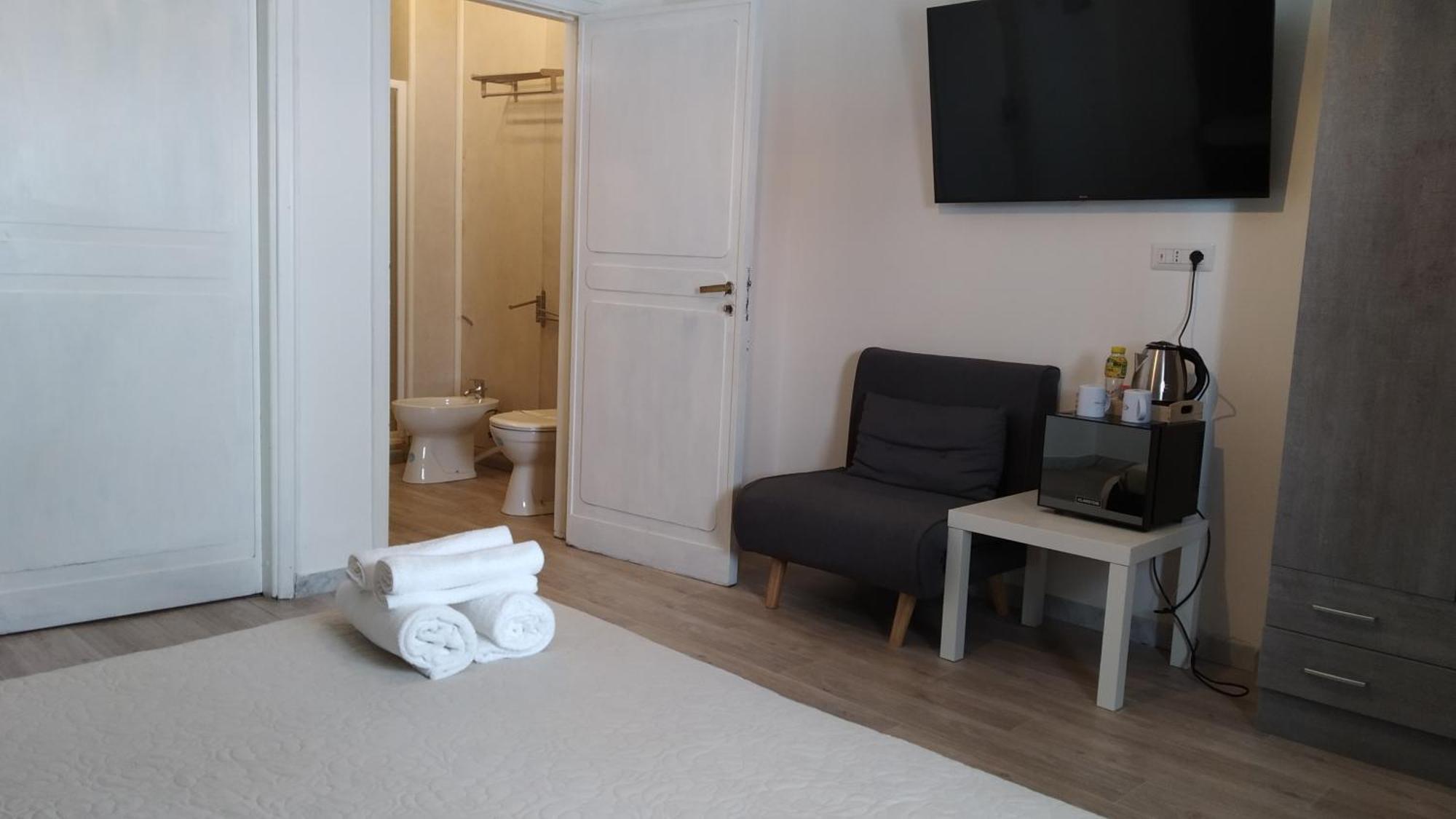 Cconforthotels R&B Gary House Bari Exterior foto
