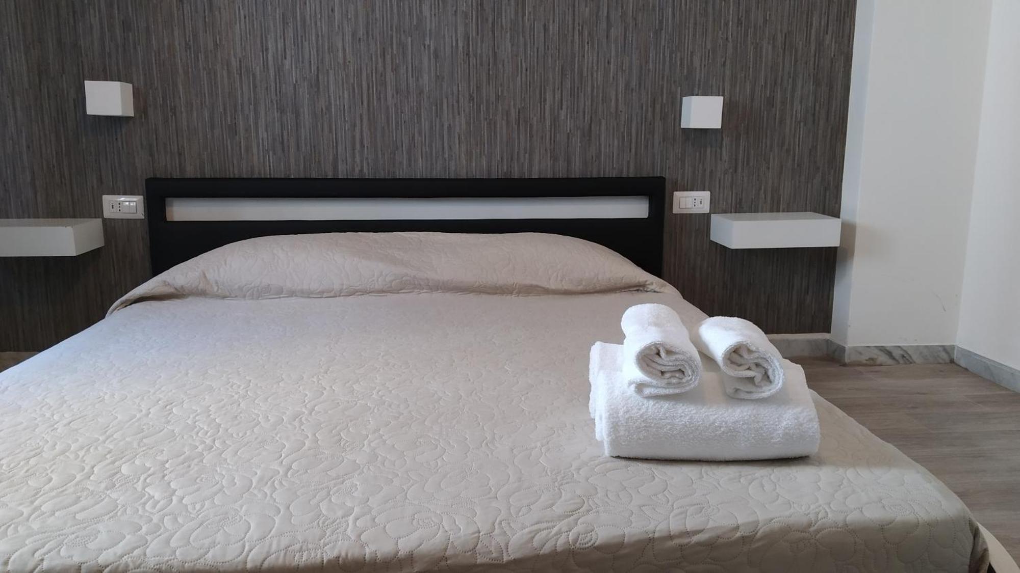 Cconforthotels R&B Gary House Bari Exterior foto